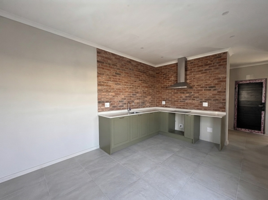 2 Bedroom Property for Sale in Parsonsvlei Eastern Cape